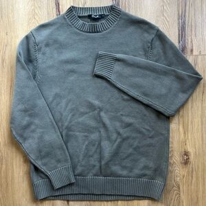 Cuts Clothing Friday Projects Knit Crewneck Sweater Olive Green Men’s Medium